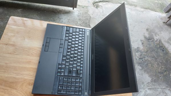 Laptop DELL PRECISION M4800 Core i7 4810MQ Ram 8gb SSD 256gb HDD 500gb 4