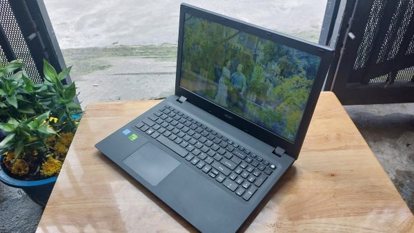 Laptop Acer E5 573G i5 5200 Ram 4Gb SSD 120Gb 6