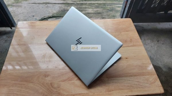 Laptop HP Elitebook 1040 G4 i7 7600 ram 8gb ssd 256 gb 5