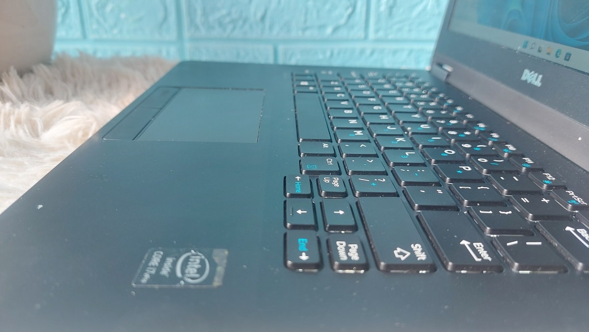 Laptop Dell Latitude 7270 i7 6600U Ram 8gb SSD 256gb NMVe 6