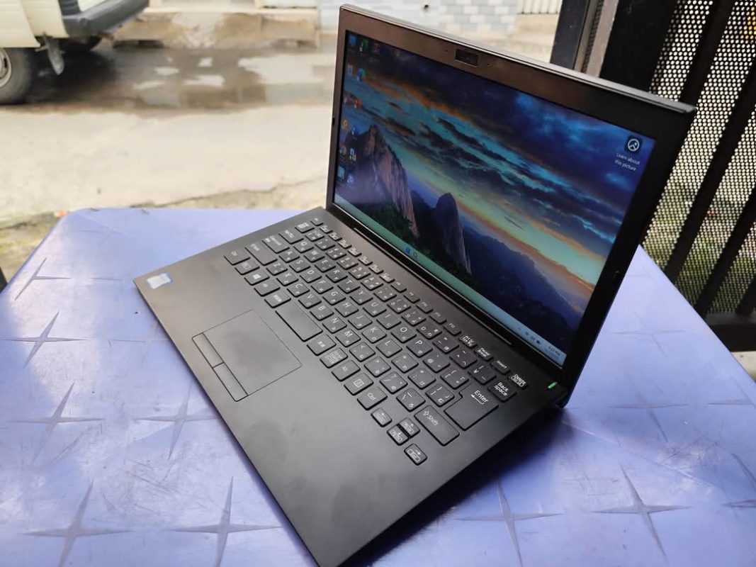 Laptop Nina