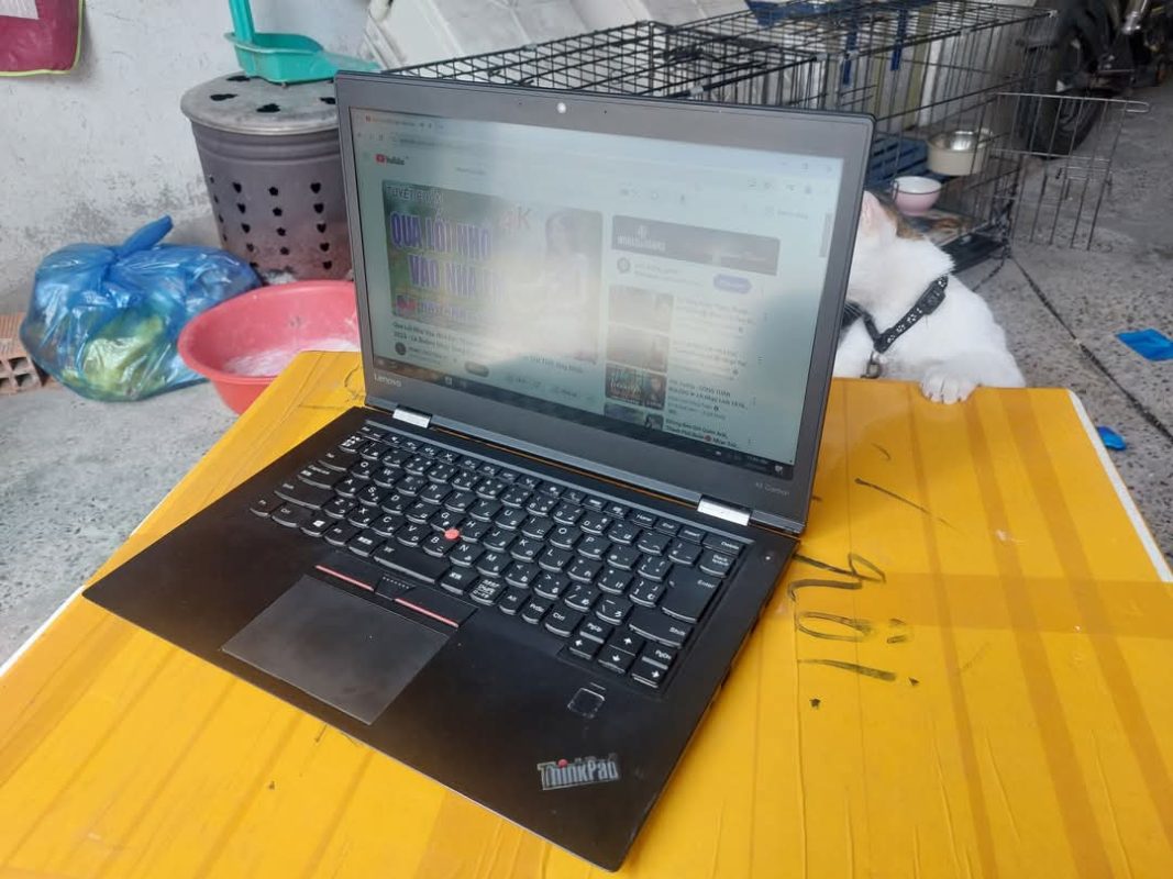 Laptop Nina