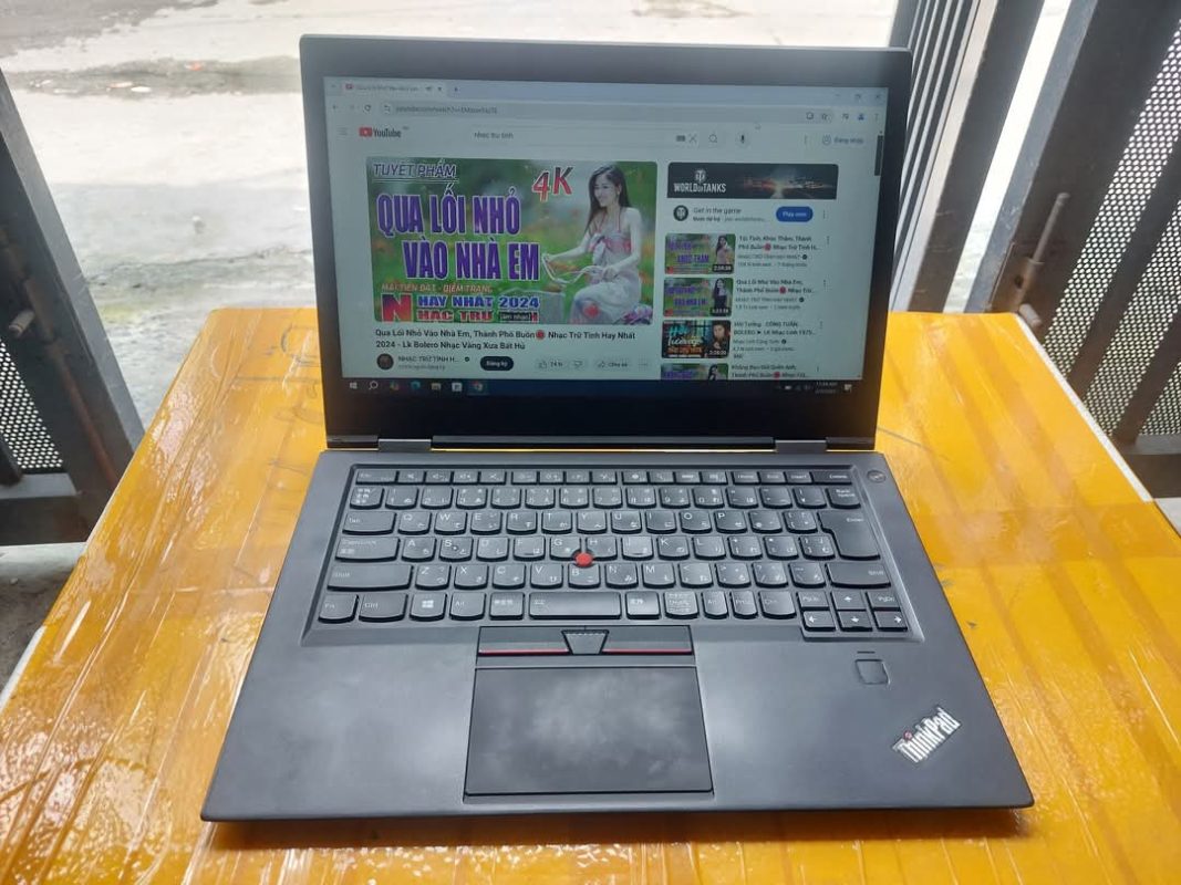Laptop Nina