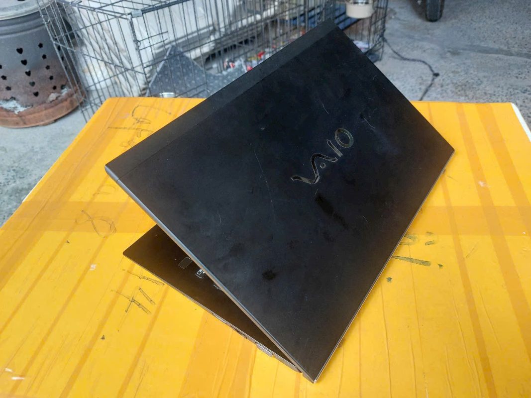 Laptop Nina