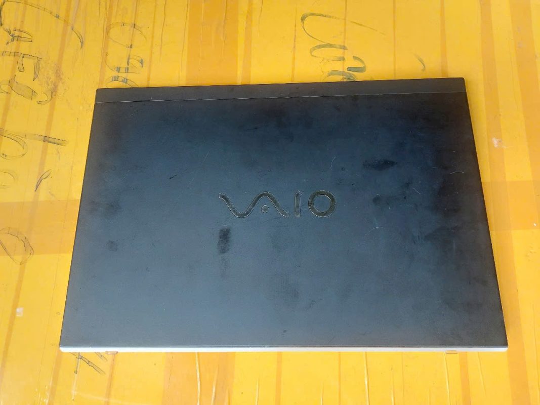 Laptop Nina